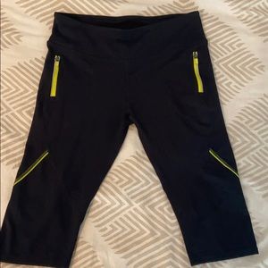 Fabletics Cropped Black Leggings